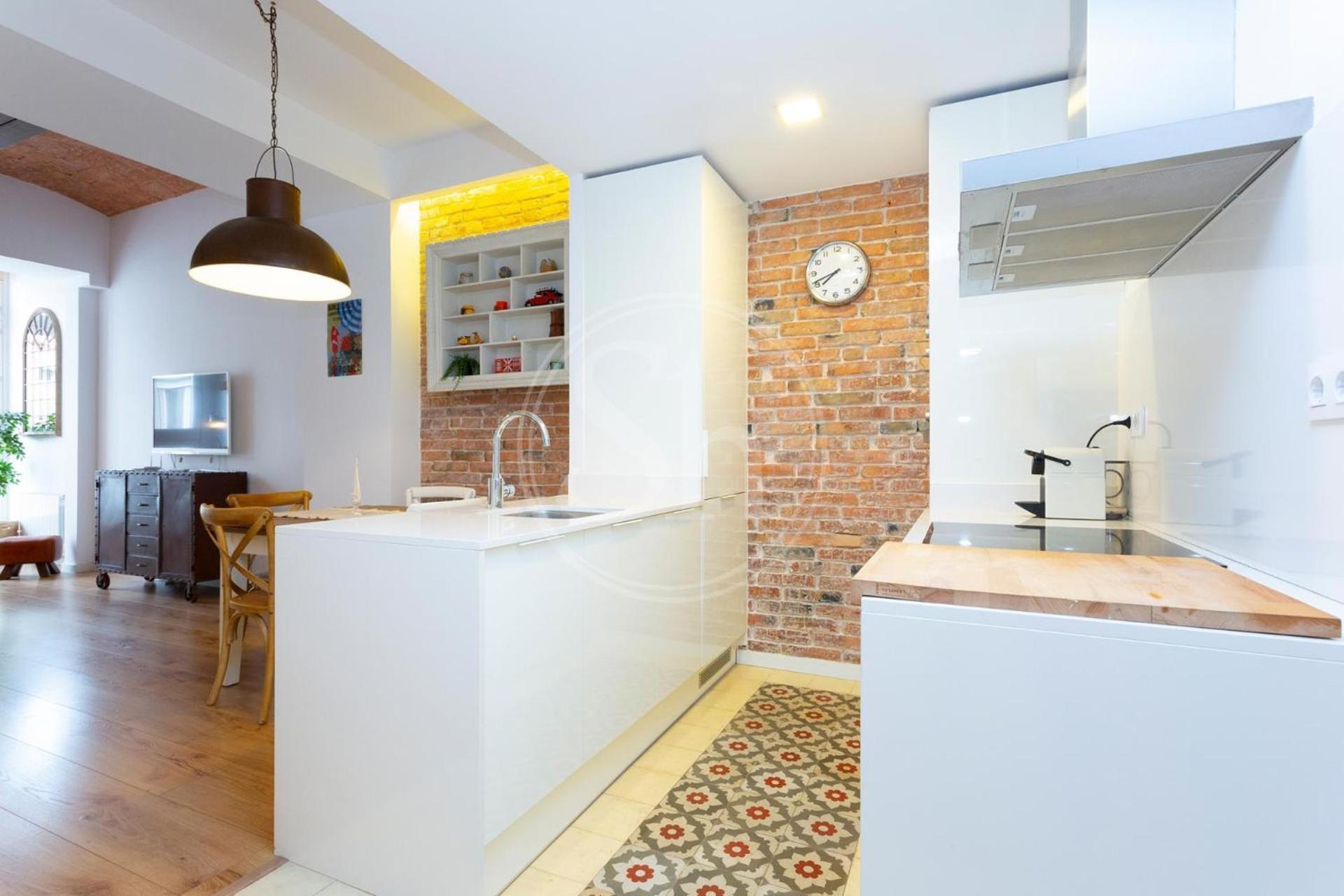Moderno Apartamento En Eixample Barcelona Exterior photo