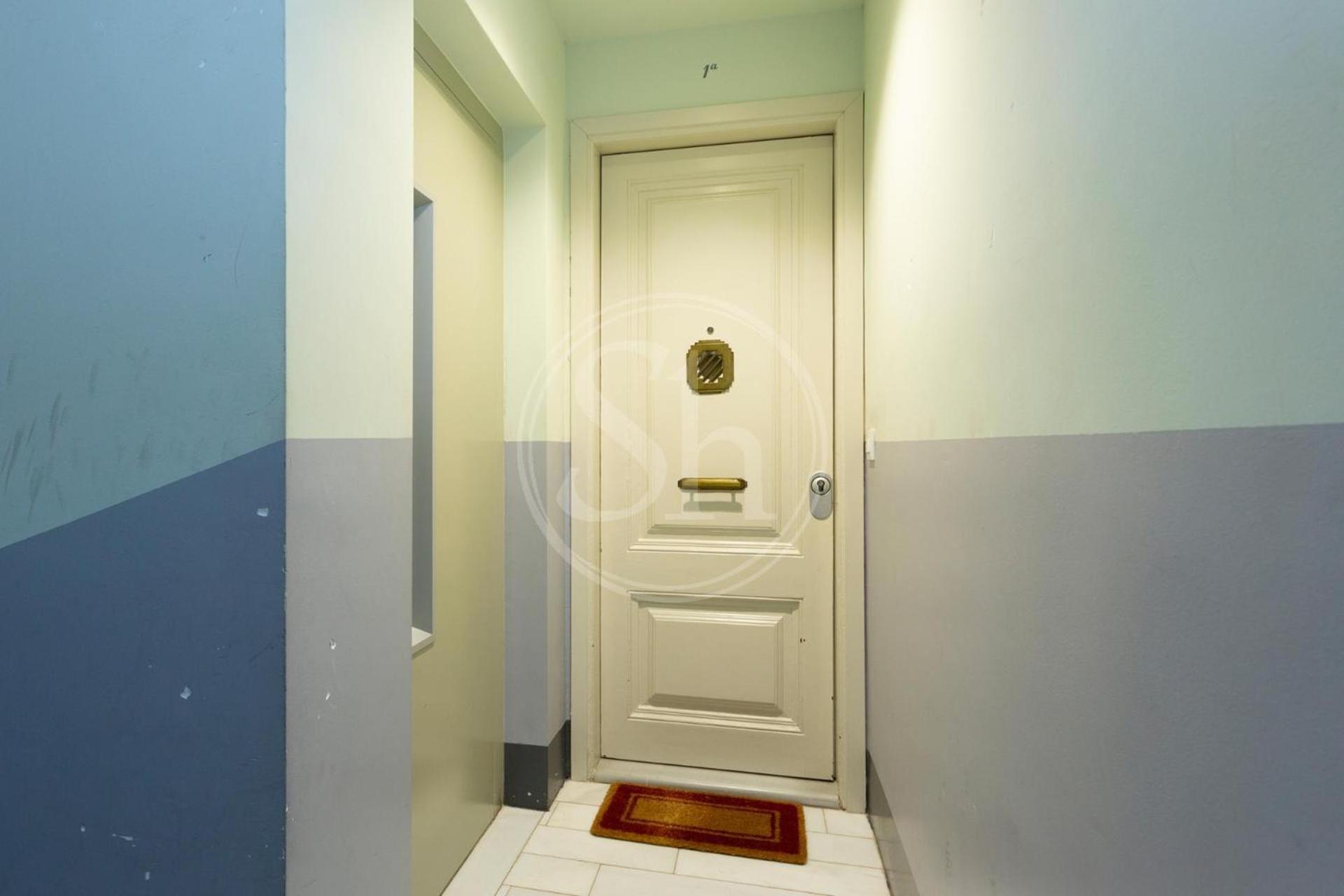 Moderno Apartamento En Eixample Barcelona Exterior photo